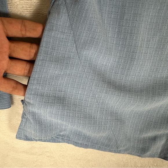 The North Face Shirt Women Size L Blue Long Sleeve Zipped Pockets Button Up EUC - Picture 6 of 12